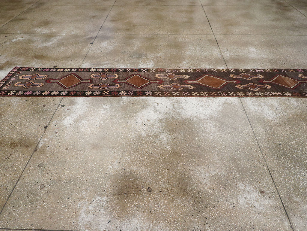 Vintage Turkish Anatolian Runner, No.33274 - Staging