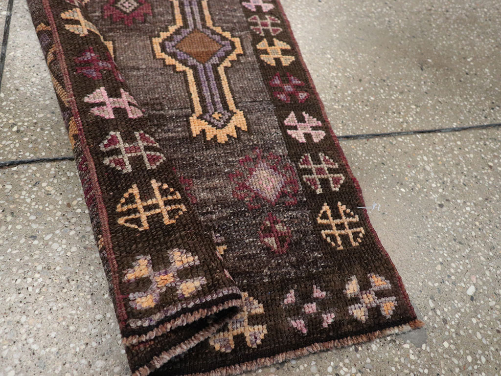 Vintage Turkish Anatolian Runner, No.33274 - Staging