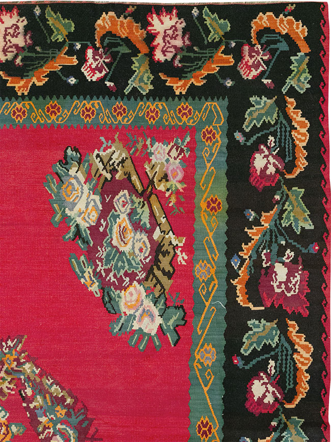 Vintage European Bessarabian Kilim Room Size Carpet, No.33279 - Staging