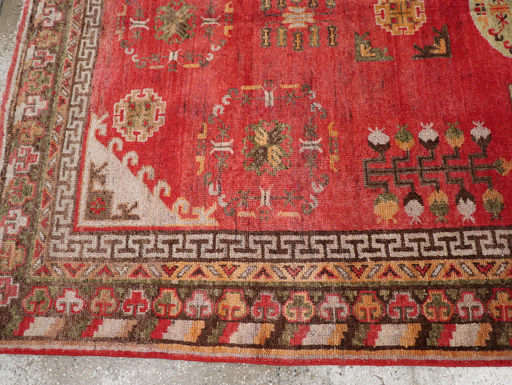 Antique East Turkestan Khotan Accent Rug, No.33282 - Staging