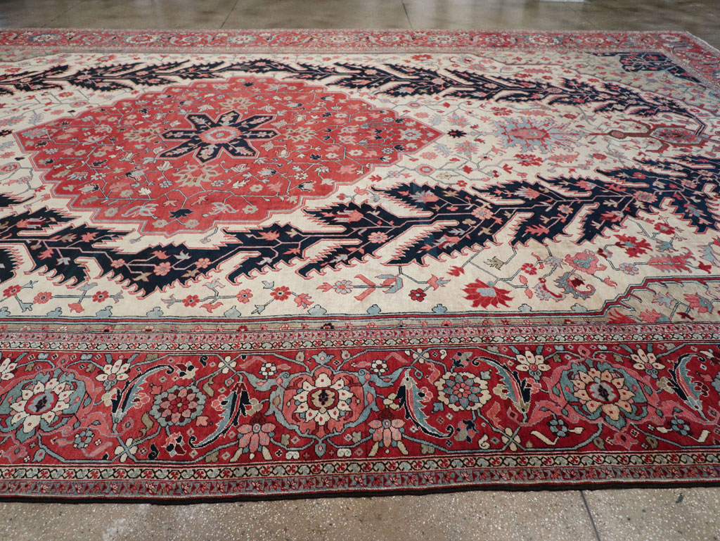 Antique Persian Serapi Oversize Carpet, No.33297 - Staging
