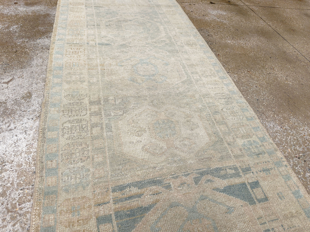 Antique Persian Heriz Runner, No.33309 - Staging