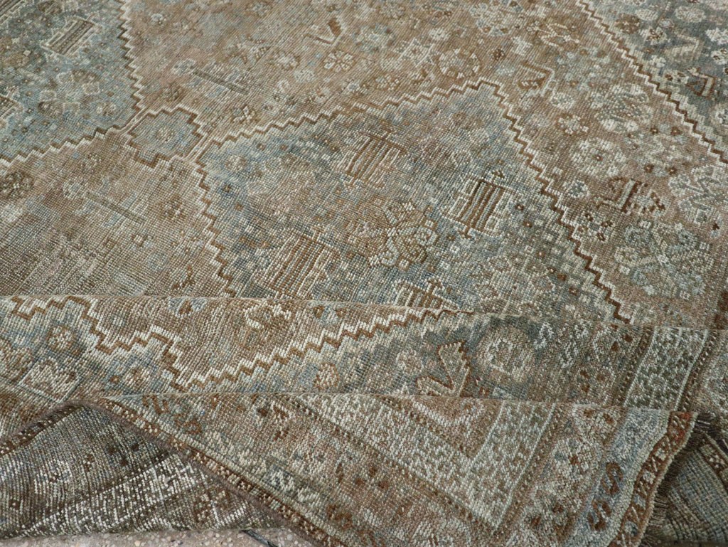 Vintage Persian Shiraz Accent Carpet, No.33310 - Staging