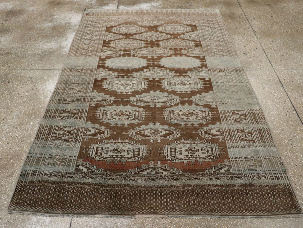 Vintage Central Asia Turkoman Accent Rug, No.33314 - Staging