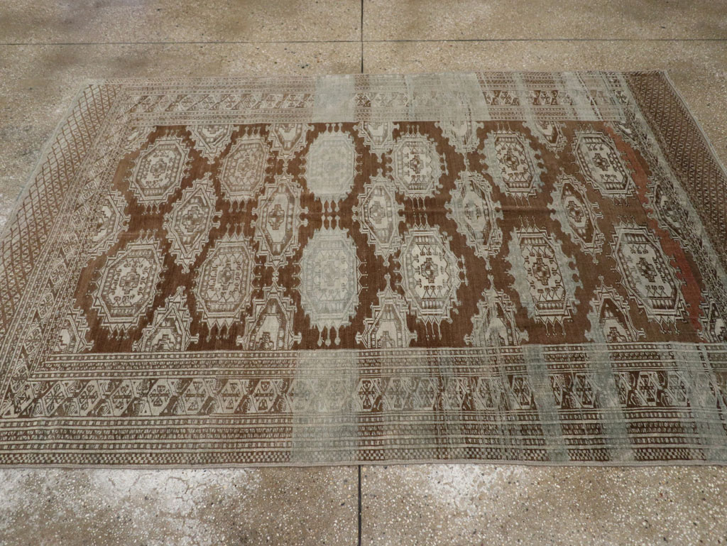 Vintage Central Asia Turkoman Accent Rug, No.33314 - Staging