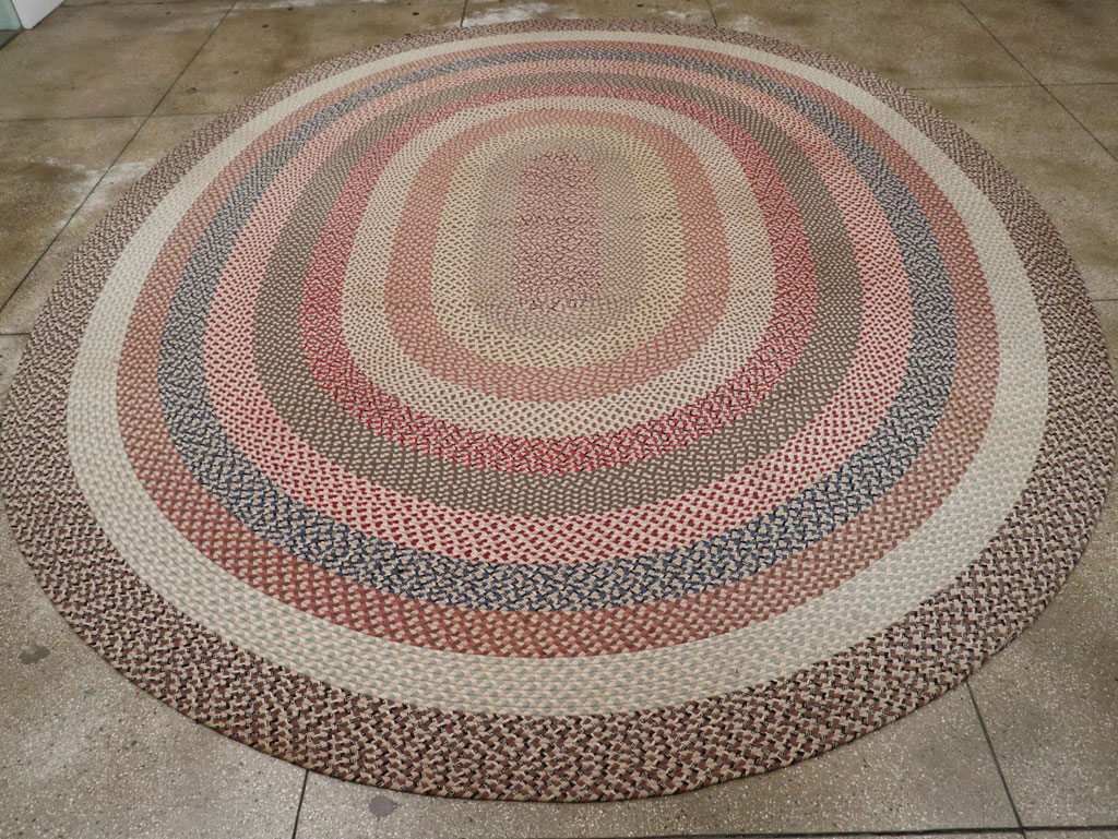 Vintage American Braid Round Rug, No.33327 - Staging