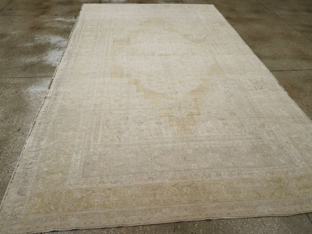 Vintage Turkish Oushak Long and Narrow, No.33329 - Staging