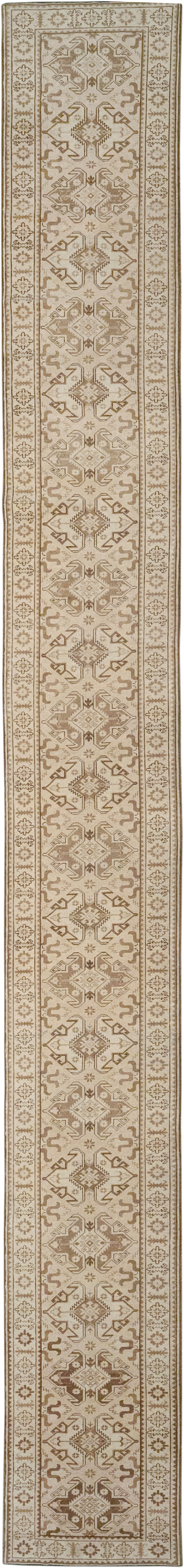 Vintage Turkish Anatolian Long Runner, No.33331 - Staging