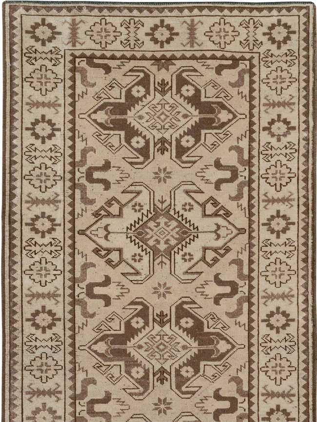 Vintage Turkish Anatolian Long Runner, No.33331 - Staging