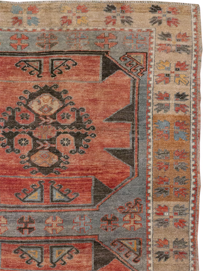 Vintage Turkish Anatolian Long Runner, No.33338 - Staging