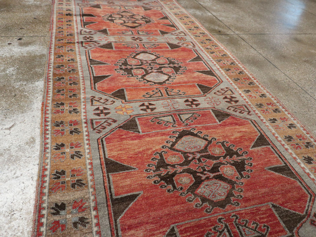 Vintage Turkish Anatolian Long Runner, No.33338 - Staging