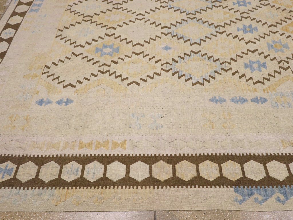 Vintage Turkish Flatweave Kilim Large Room Size Carpet, No.33347 - Staging