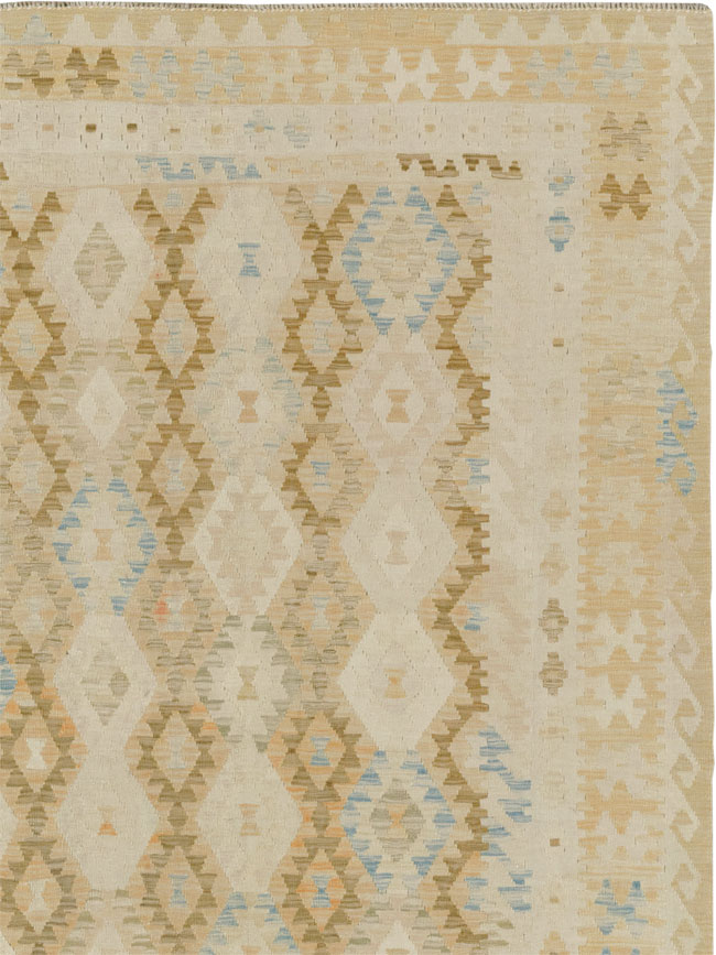 Vintage Turkish Flatweave Kilim Large Room Size Carpet, No.33348 - Staging