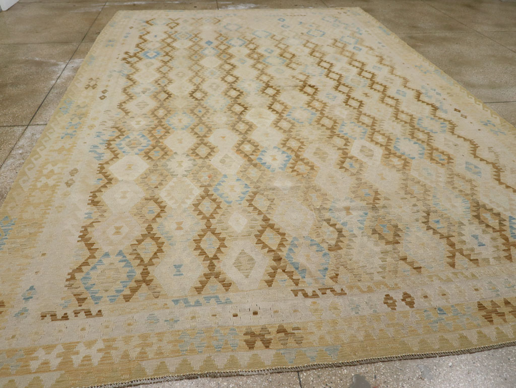 Vintage Turkish Flatweave Kilim Large Room Size Carpet, No.33348 - Staging