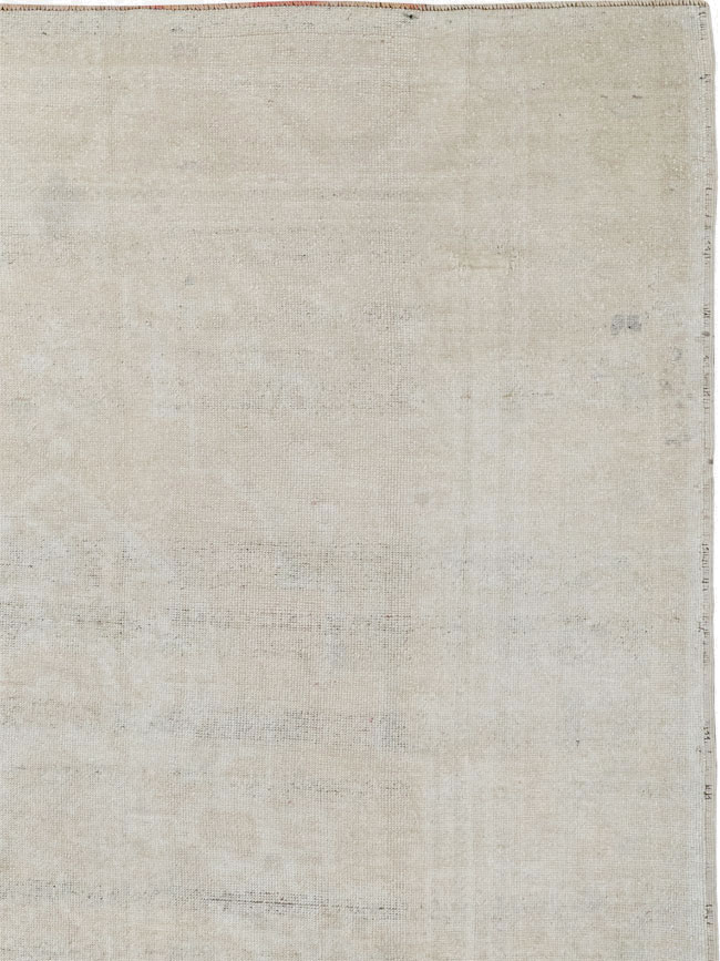 Vintage Turkish Anatolian Accent Carpet, No.33374 - Staging