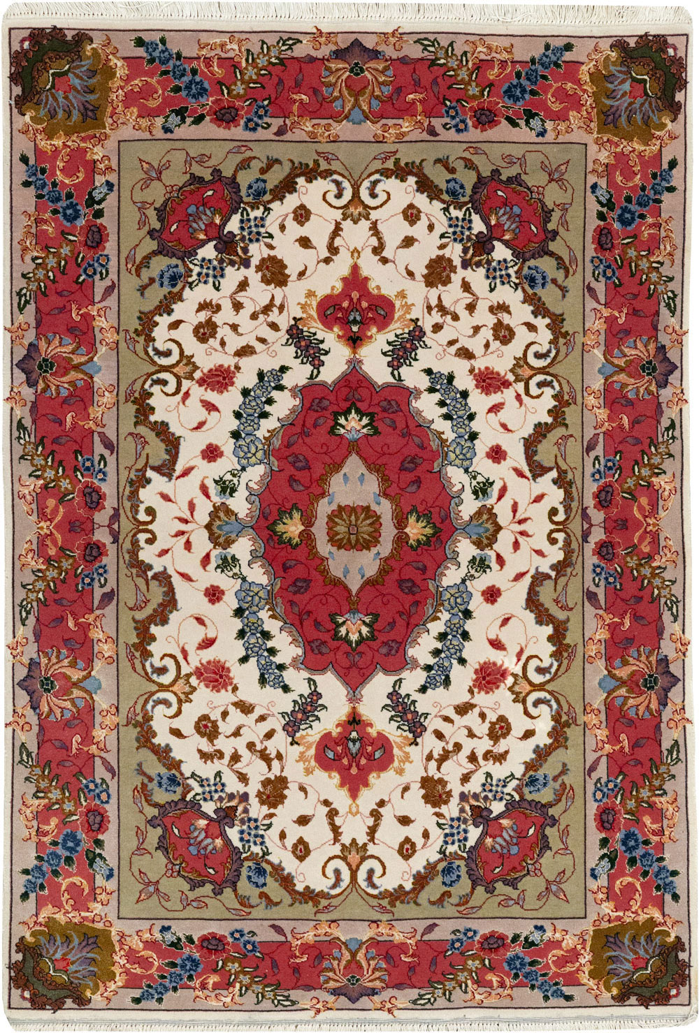Modern Persian Tabriz Throw Rug, No.33376 - Staging