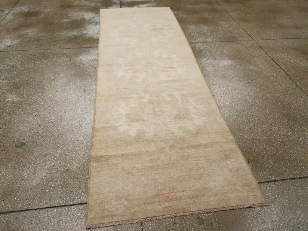 Vintage Turkish Anatolian Runner, No.33383 - Staging