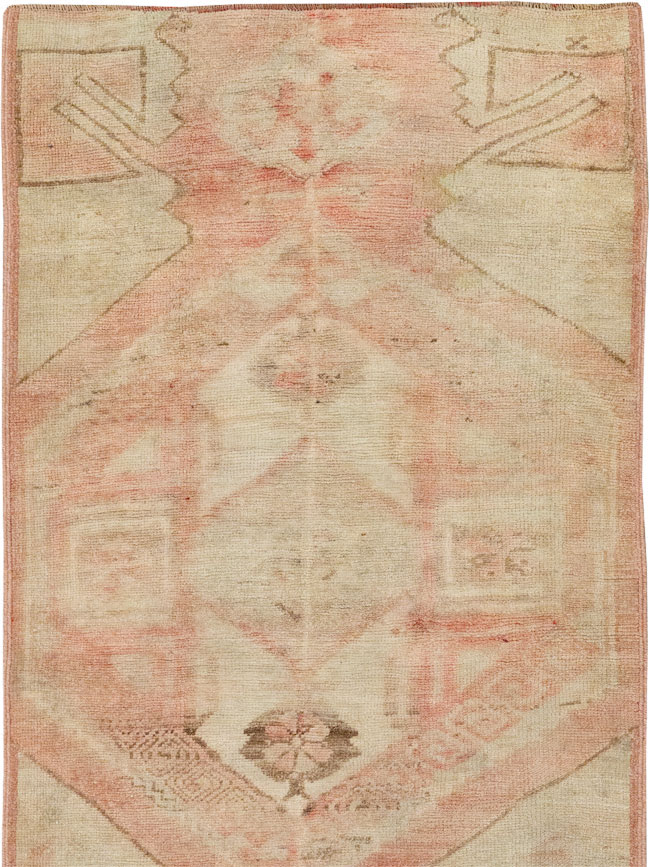 Vintage Turkish Anatolian Runner, No.33384 - Staging
