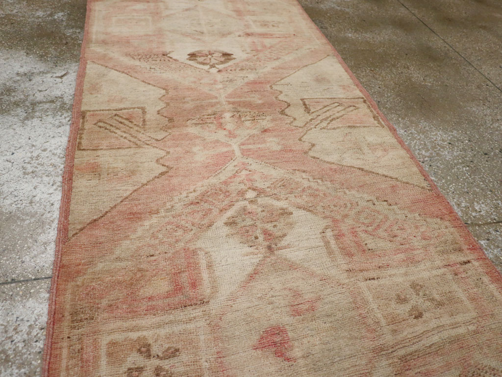 Vintage Turkish Anatolian Runner, No.33384 - Staging