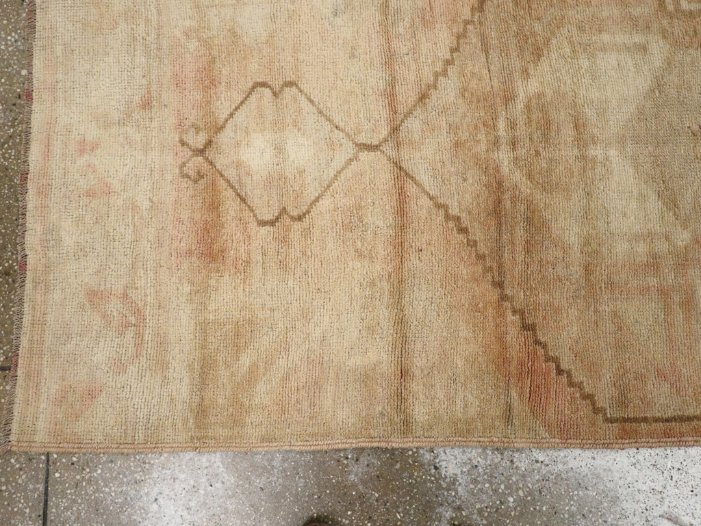 Vintage Turkish Anatolian Runner, No.33386 - Staging