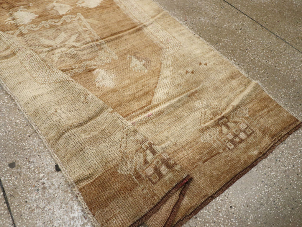 Vintage Turkish Anatolian Wide Runner, No.33387 - Staging