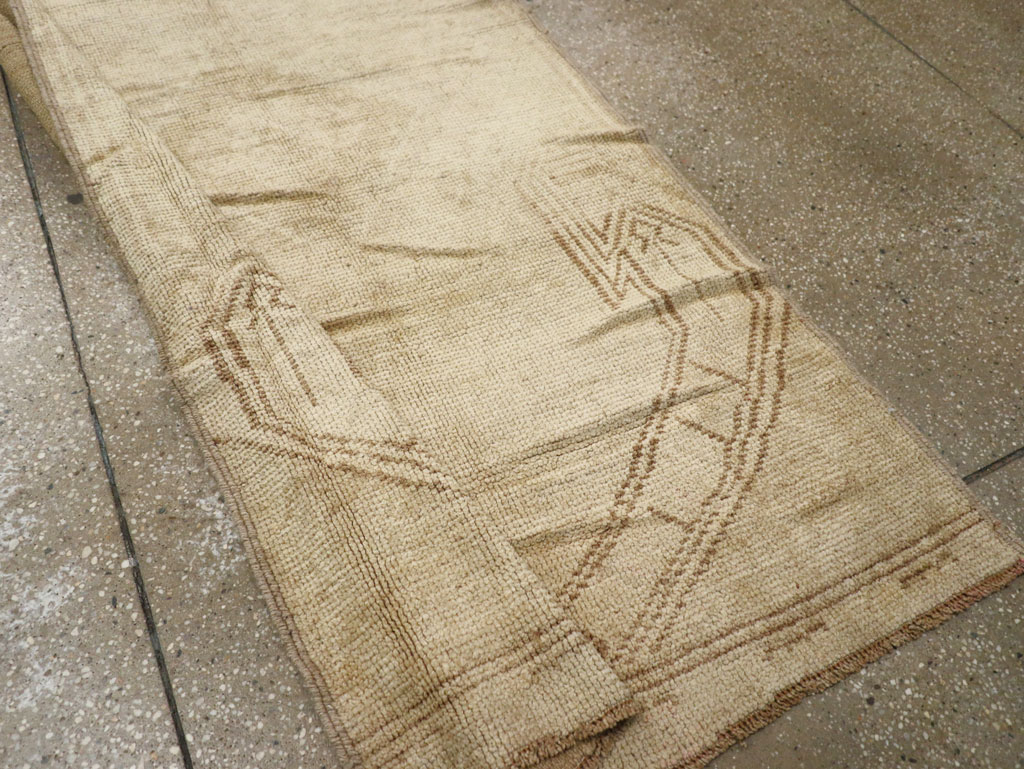 Vintage Turkish Anatolian Runner, No.33388 - Staging