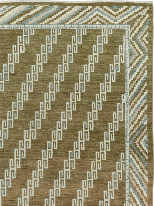 Modern East Turkestan Khotan Large Room Size Carpet, No.33390 - Staging