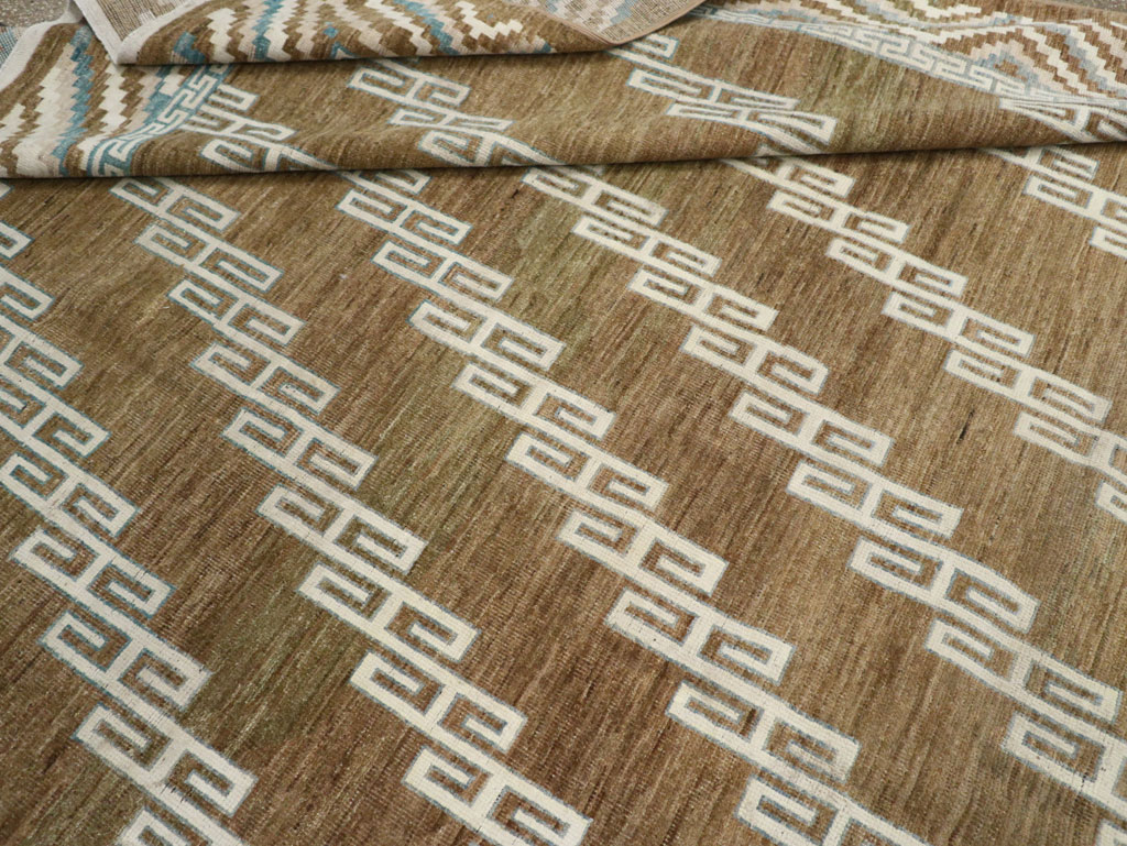 Modern East Turkestan Khotan Large Room Size Carpet, No.33390 - Staging