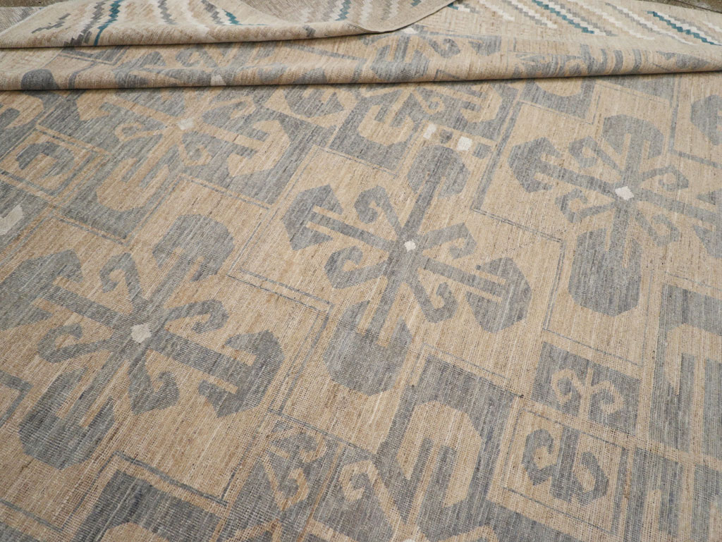 Modern East Turkestan Khotan Oversize Carpet, No.33405 - Staging