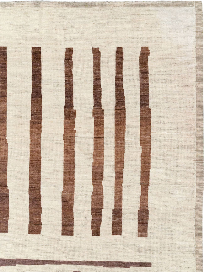 Modern Moroccan Room Size Carpet, No.33418 - Staging