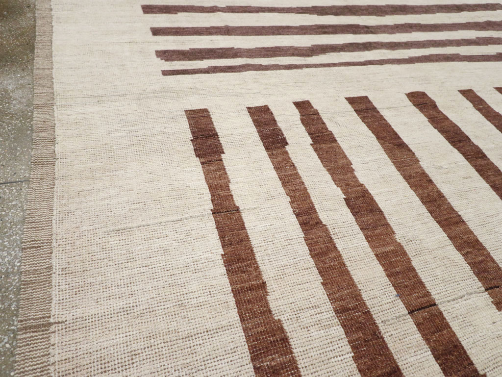 Modern Moroccan Room Size Carpet, No.33418 - Staging