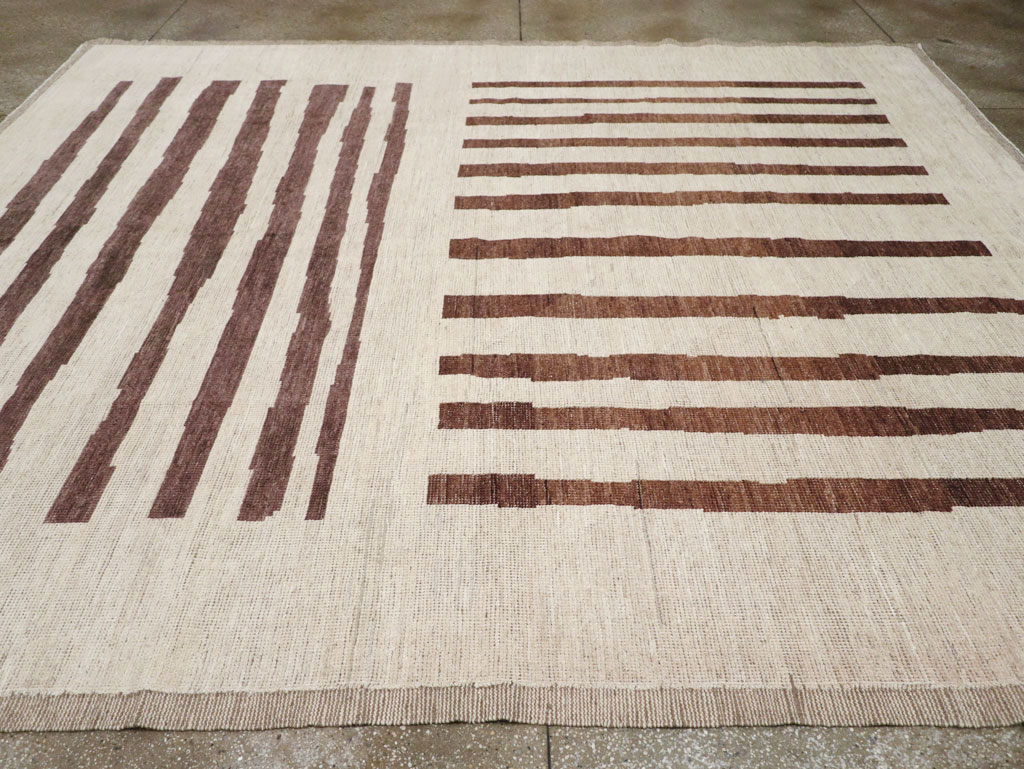 Modern Moroccan Room Size Carpet, No.33418 - Staging