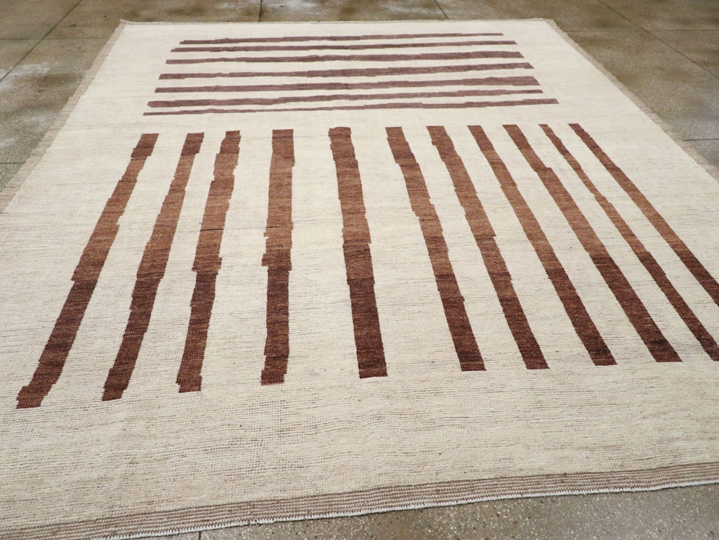 Modern Moroccan Room Size Carpet, No.33418 - Staging