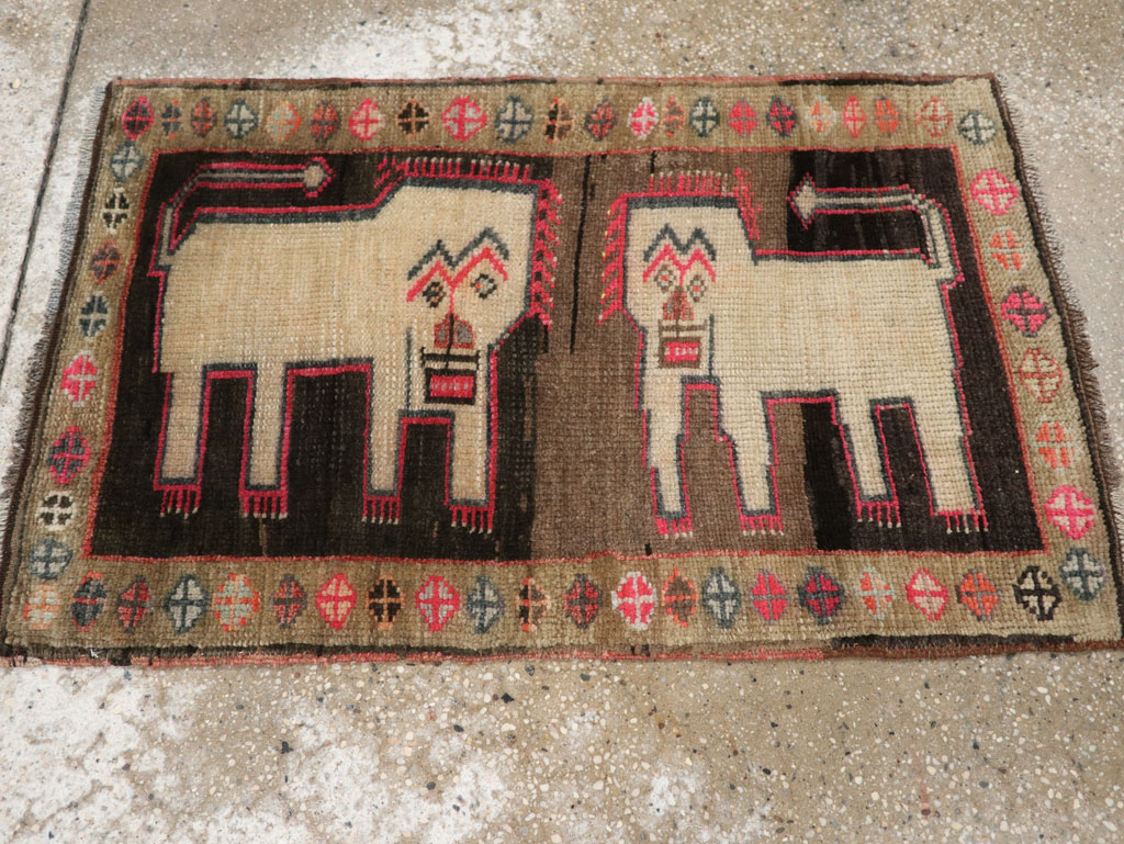 Vintage Turkish Anatolian Pictorial Rug, No.33435 - Staging