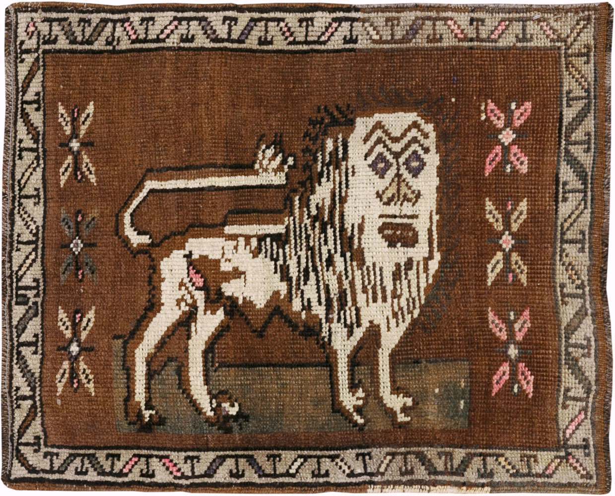 Vintage Turkish Anatolian Pictorial Rug (Pair: 2 of 2), No.33436 - Staging