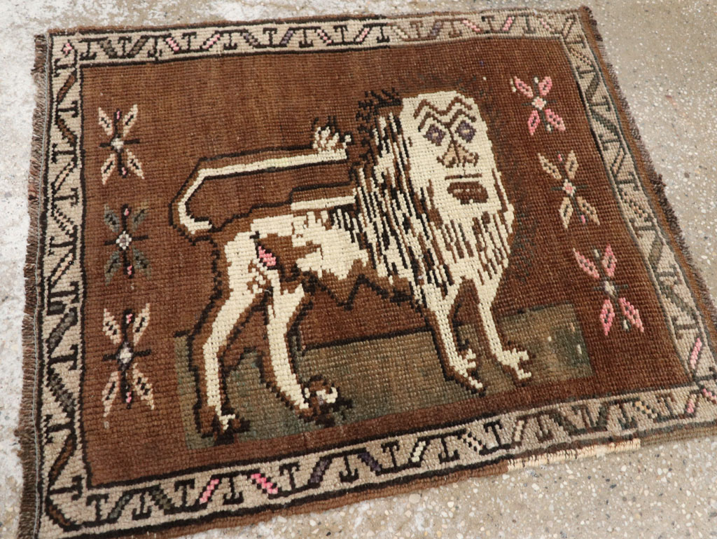 Vintage Turkish Anatolian Pictorial Rug (Pair: 2 of 2), No.33436 - Staging