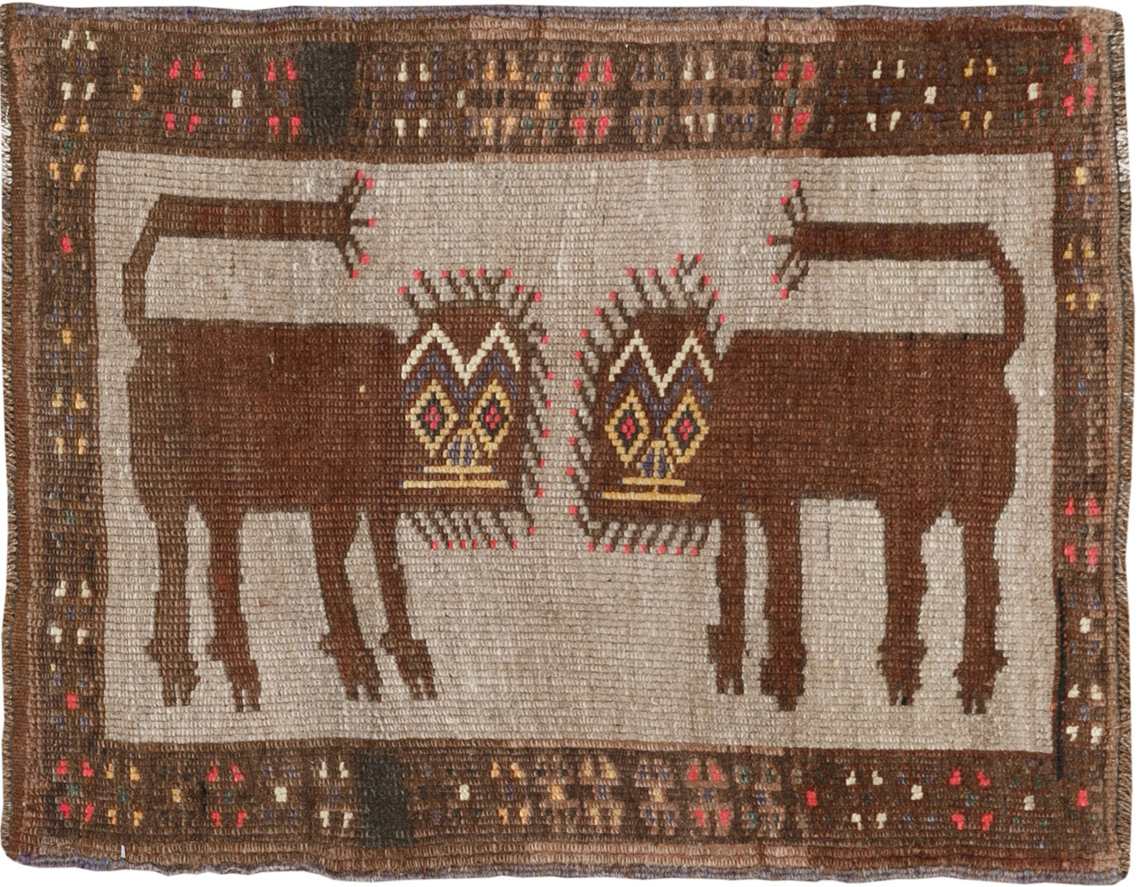 Vintage Turkish Anatolian Pictorial Rug, No.33439 - Staging