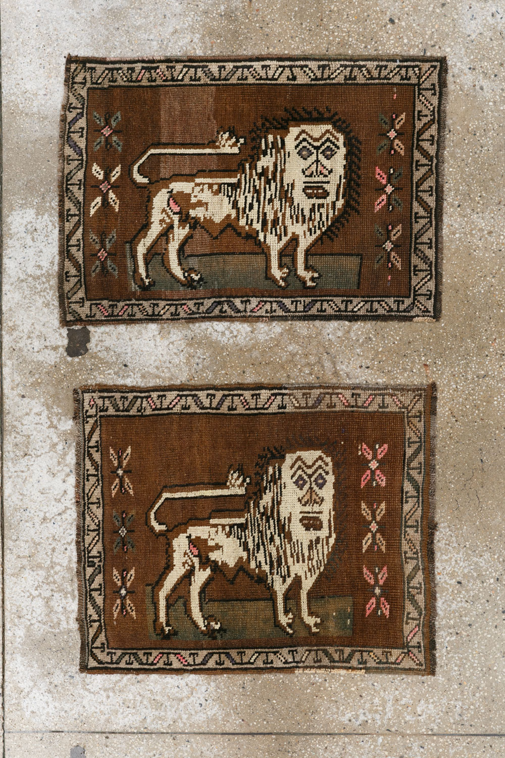 Vintage Turkish Anatolian Pictorial Rug (Pair: 1 of 2), No.33441 - Staging