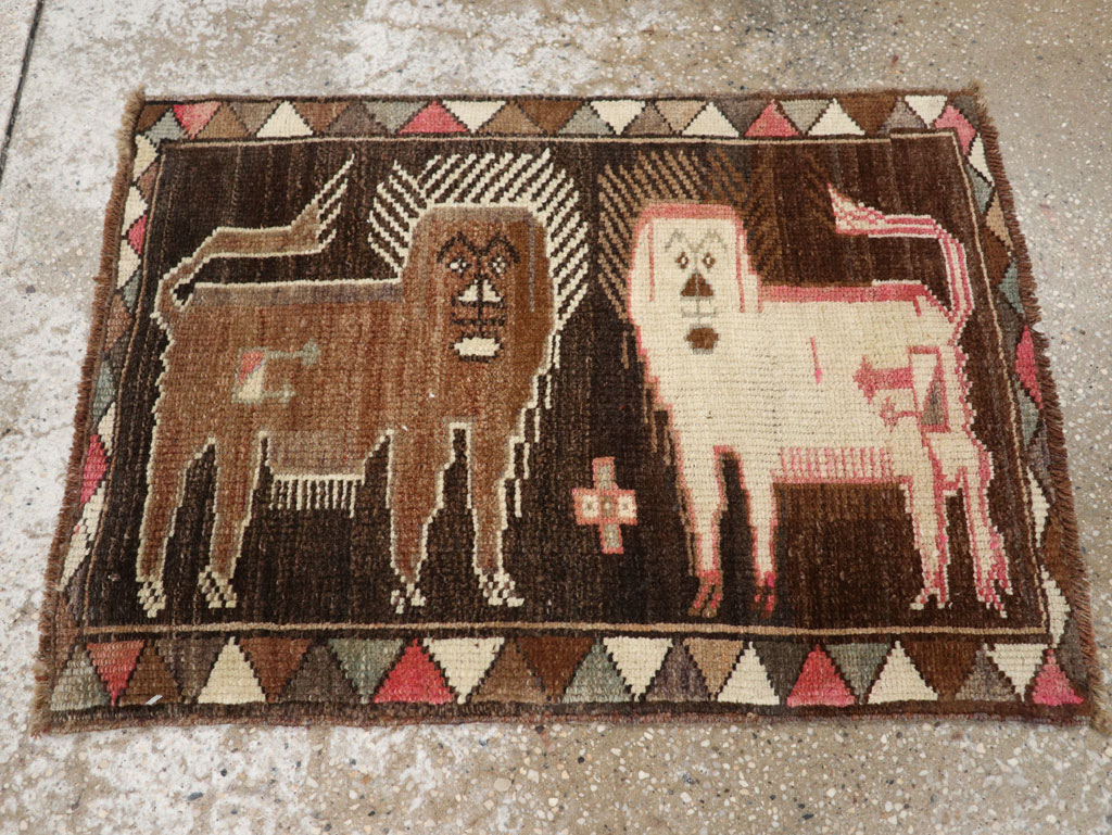 Vintage Turkish Anatolian Pictorial Rug, No.33447 - Staging