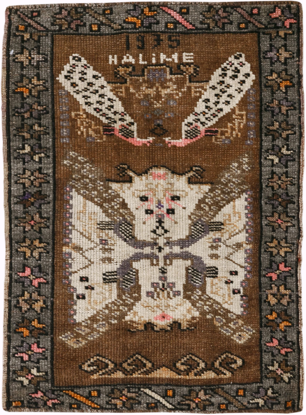 Vintage Turkish Anatolian Throw Rug, No.33450 - Staging