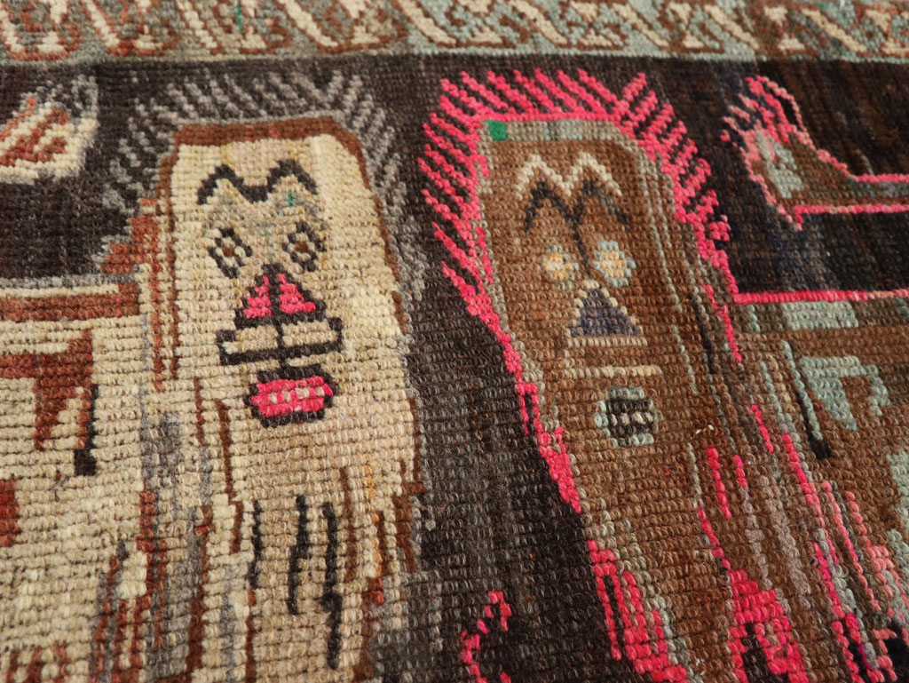 Vintage Turkish Anatolian Pictorial Rug, No.33452 - Staging