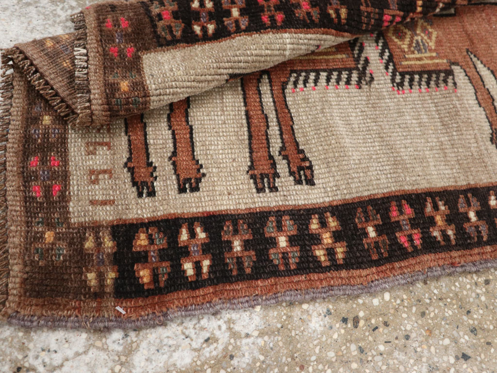 Vintage Turkish Anatolian Pictorial Rug, No.33453 - Staging