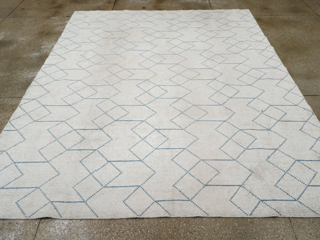 Modern Turkish Room Size Carpet, No.33465 - Staging