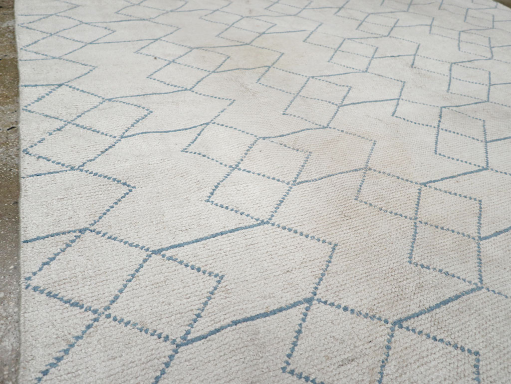 Modern Turkish Room Size Carpet, No.33465 - Staging