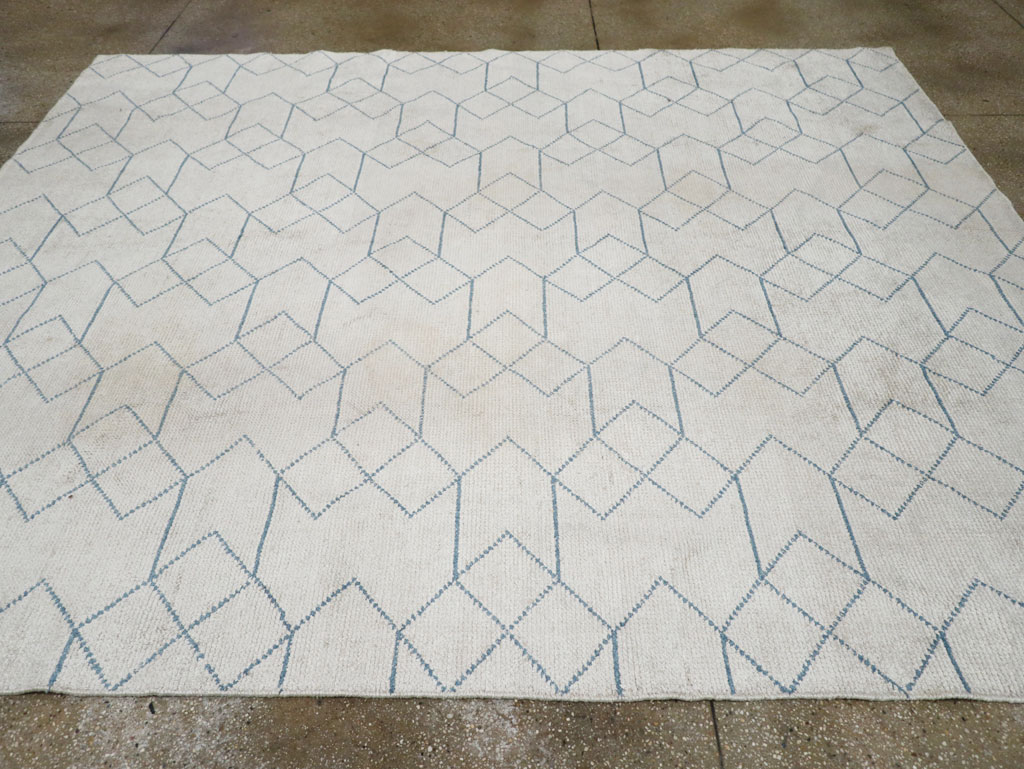 Modern Turkish Room Size Carpet, No.33465 - Staging