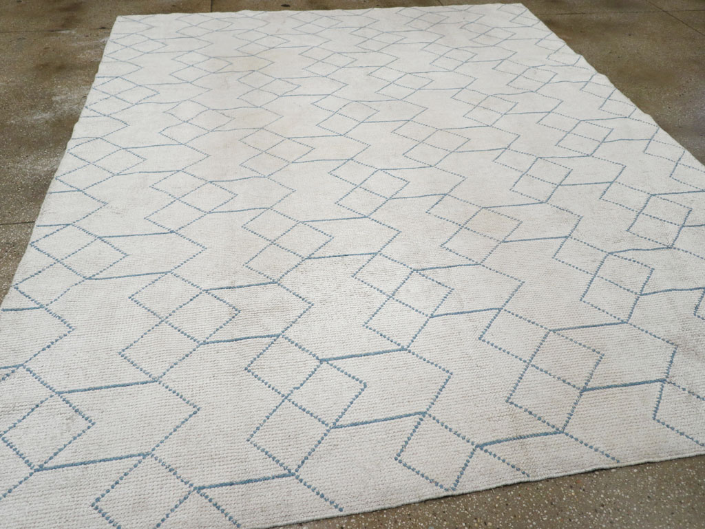 Modern Turkish Room Size Carpet, No.33465 - Staging