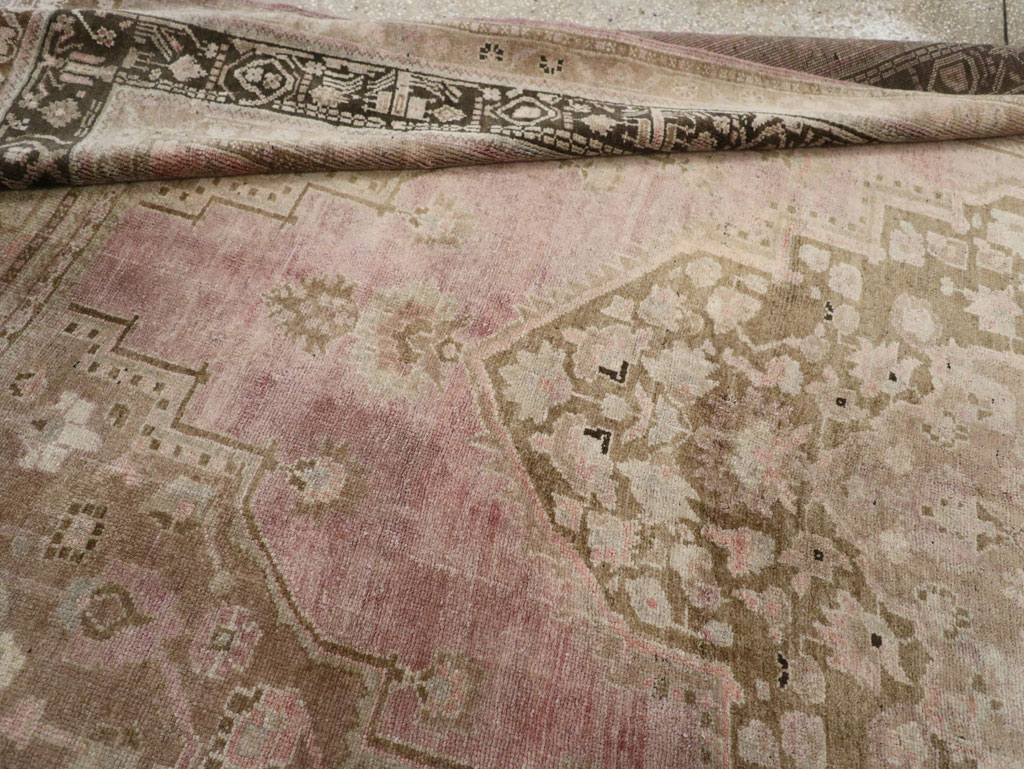 Vintage Turkish Anatolian Small Room Size Carpet, No.33480 - Staging