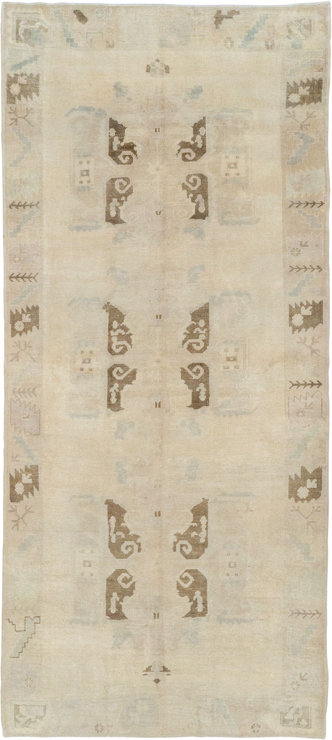 Vintage Turkish Anatolian Gallery Rug, No.33484 - Staging