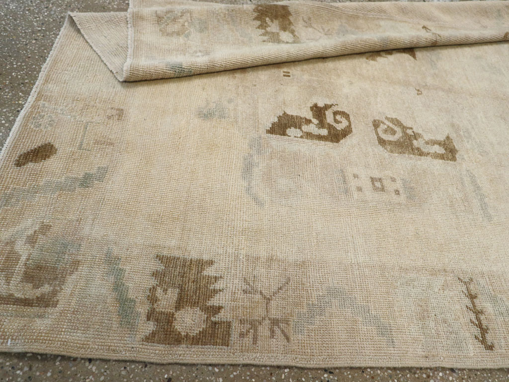 Vintage Turkish Anatolian Gallery Rug, No.33484 - Staging