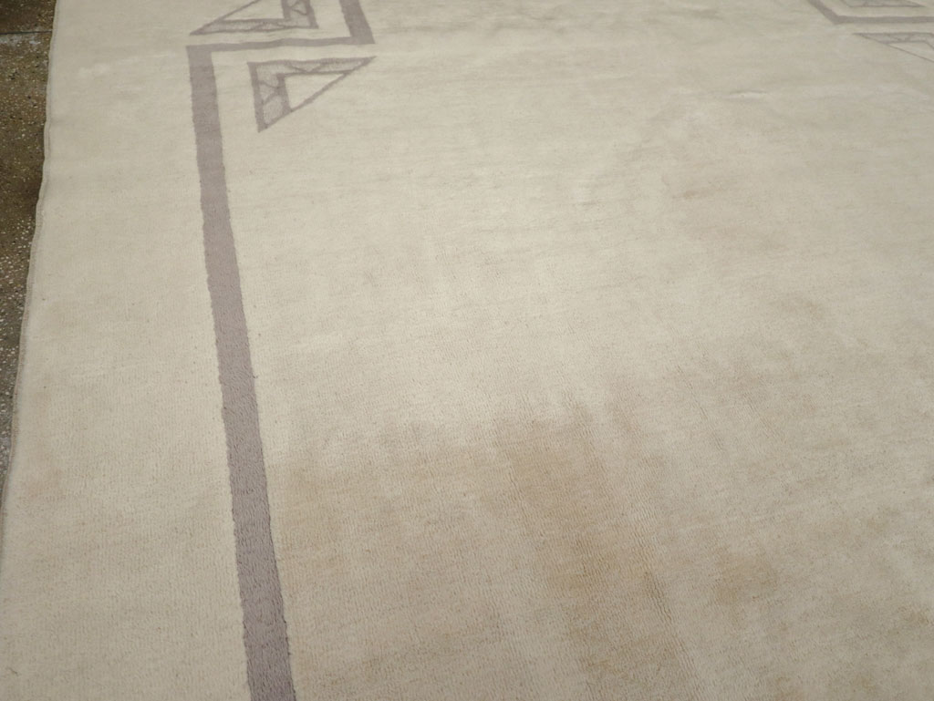 Modern Turkish Room Size Carpet, No.33491 - Staging